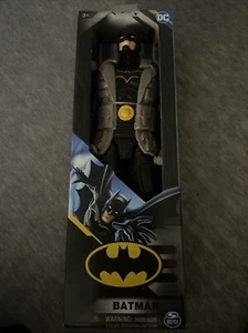 Batman 12" Inch DC Comics Action Figure Batman Series 2023 Spin Master NIB - Picture 1 of 6