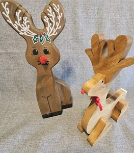 2 Vintage Wooden Handmade  Reindeer Rudolph Christmas Figurine Decor Rustic - Picture 1 of 17