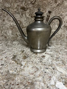 Manning Bowman & Co. Rare Oil Lamp Filler Early 1900's - Picture 1 of 6