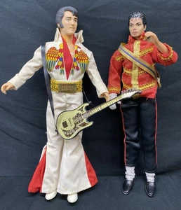 King Of Pop (Michael Jackson) ohne Mikrofon & King Of Rock (Elvis) Figuren siehe Fotos - Bild 1 von 11