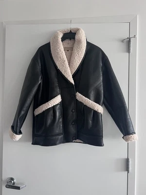 New BLANKNYC Faux Shearling Vegan Leather Jacket Size S - Image 1 of 4