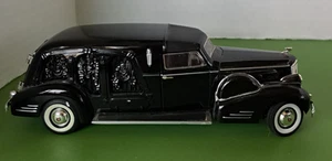 1938 Cadillac Panel Car 1/32 National Motor Museum Mint Hearse with Casket - Picture 1 of 19