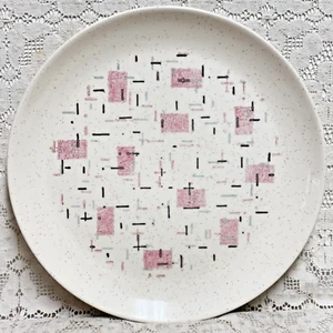 Metlox Vernonware Tickled Pink Dinner Plate 10" USA - Picture 1 of 4