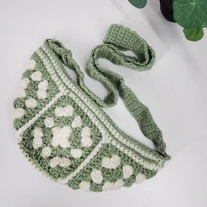 Grüne Granny Square Umhängetasche Tasche. Gefüttert, mit langem, verstellbarem Riemen - Bild 1 von 8