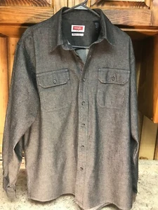 CAMISA WRANGLER FLEX NEGRA DENIM OSCURO MANGA LARGA ABOTONADA: TALLA L   - Imagen 1 de 3
