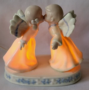 Kissing Angels Porcelain Nightlight / Table / Accent Light Warm Glow - Picture 1 of 7