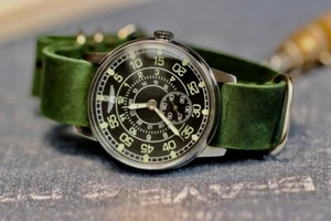 Vintage Pobeda Mechanical Watch UdSSR Style Pilot Dial Green Strap Fully Working - Bild 1 von 10