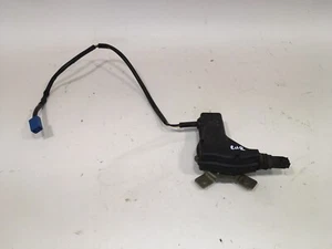 Volvo 240 Central Locking Actuator Solenoid 244 245 265 200 Series Right Rear - Picture 1 of 12