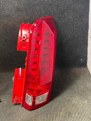 Fits 2010-16 CADILLAC SRX Tail Light RH OEM#:22774015 - Image 1 of 4