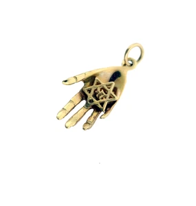 14K Gold hand with Star Of David Pendant - Picture 1 of 2