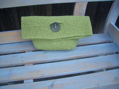 Clutch - gehäkelt - hellgrün Papiergarn - Tasche - Handtasche - Handarbeit - Bild 1 von 4