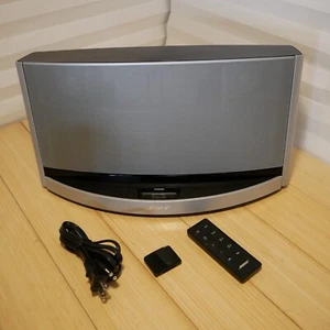 Bose SoundDock 10 Speaker System with Remote and Bluetooth Receiver - Picture 1 of 22