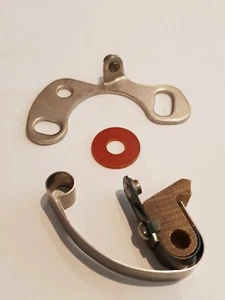 NOS Contact set for Lucas 4UR & 6UR vertical magnetos (488358) - FREE UK P+P - Picture 1 of 4
