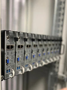 ASRock Rack AMD Ryzen AM4 4U18N-B550/2T 18 Node 4U Barebones Multinode Server - Zdjęcie 1 z 4