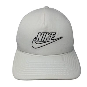 Nike Snapback Trucker Hat White OSFM Adjustable Embroidered Mesh Back Classic99 - Picture 1 of 10