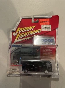 JOHNNY LIGHTNING MOPAR OR NO CAR 1976 DODGE CUSTOM VAN #20 Rubber Tires - Imagen 1 de 11