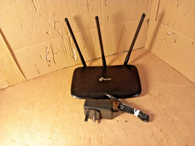 TP-Link TL-WR940N Compact Modem Router Black Wireless N 450Mbps 4-Ethernet Ports - Image 1 of 4