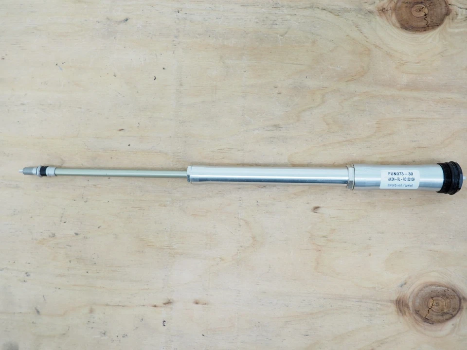 Cartucho de repuesto SR Suntour RL RC 29" pieza# horquillas de plataforma de 32 mm FUN073-30  Foto 1 de 4