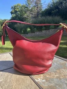 COACH E1D-9823 Red Vintage Shoulder Handbag Leather Legacy West Hobo Old Tote - Picture 1 of 21