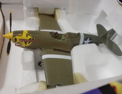Franklin Mint Armor Collection P40 Warhawk Aleutian Tigers 1/48 Die cast B11B544 - Image 1 of 4