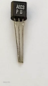 TRANSISTOR ROHM 2SA823 TO-92 USATO IN VARIE APPLICAZIONI - Foto 1 di 1