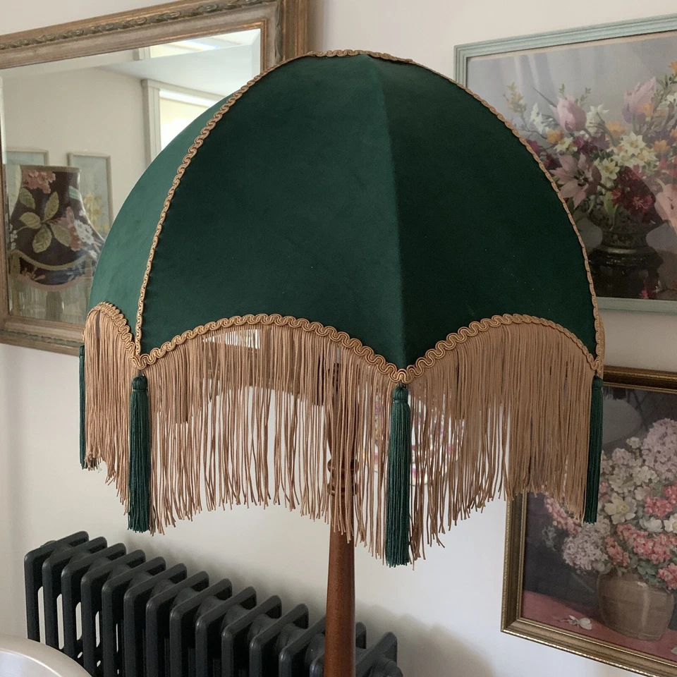 Classic Art Deco 18” forest/dark green umbrella/dome shaped fringed lampshade - Image 1 of 1