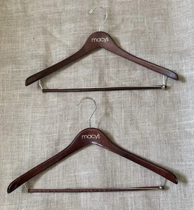Appendiabiti pantaloni tuta legno marrone Macys vintage qualità eleganza cottage core - Foto 1 di 4