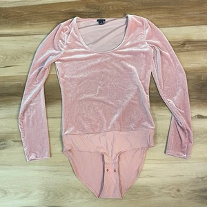 J. Crew Velvet Long Sleeve Scoop Neck Bodysuit Pink Size S - Picture 1 of 11
