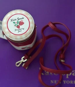 Kate Spade KG650 Strawberry Dreams 3D Jam Crossbody MWT - Picture 1 of 10