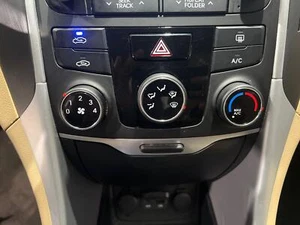2014 Hyundai Sonata Manual Temperature Climate Control Panel HAC - Picture 1 of 1