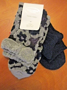 2 PAIR KATHY IRELAND WOMENS LUXURY LEGWEAR ANKLE SOCKS shoe size 5 -11 - Picture 1 of 4