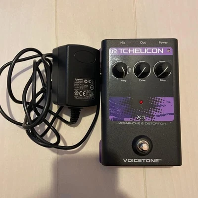 TC-HELICON Voicetone X1 Vocal Effects Megaphone Distortion - Image 1 of 4