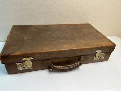 Vtg SADDLE LEATHER SUITCASE Luggage Car Case Trunk - Image 1 of 4