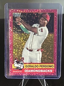 2025 Topps Heritage - Geraldo Perdomo #157 Cromo Rosa Scintillante Rifrattore - Foto 1 di 2