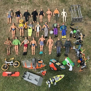 Rare ACTION MAN Joblot CLOTHES ACCESSORIES WEAPONS ACTION FIGURE army TOY / - Picture 1 of 19
