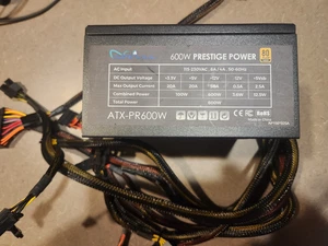 Apevia (ATX-PR600W) 600W 80 PLUS Gold Prestige Zasilacz - Zdjęcie 1 z 1