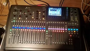 Behringer x32 40-channel w Case, X-Live Card, and X-UF Firewire Card - Picture 1 of 15