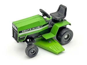1/16 Deutz-Allis 1920 Lawn And Garden Tractor - Picture 1 of 2