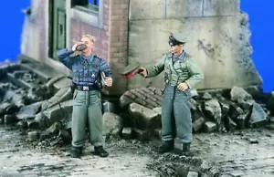 1/35 VERLINDEN WAR SOUVENIRS - 2 FIGURES - Picture 1 of 1