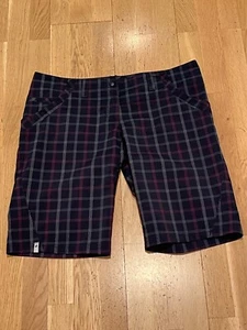 Jack Wolfskin Damen Wandershorts Flex Shield Plaid Shorts schwarz kariert Gr. 42 - Bild 1 von 7