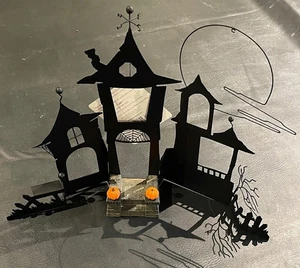 2003 Hallmark Metal 1300 Old Oak Road Halloween Ornament Display w/ SOUND! - Picture 1 of 6