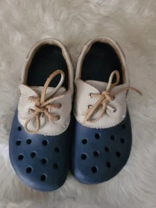Zuecos Crocs M6 W8 Pit Crew Sport Islander azul tostado cuero barco zapato - Imagen 1 de 6