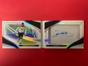 2023 Immaculate Collection Signature Moves Booklets Youssoufa Moukoko AUTO 06/99 - Picture 1 of 2