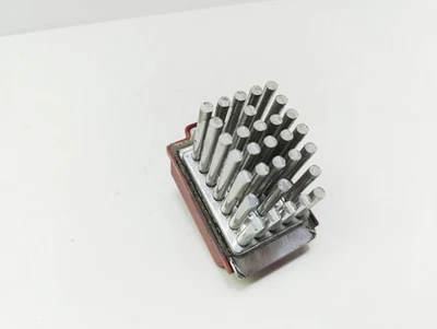 Volkswagen Golf IV 2000 Heizungslüfter Regler Widerstand 1J0907521 UST130928 Foto 1 de 4