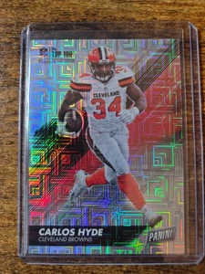 2018 Panini Day Carlos Hyde Escher Squares 4/5 #97 Cleveland Browns Ohio State - Picture 1 of 2