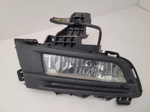 2007 08 2009 MAZDA 3 Rh Passenger Fog Driving Light Sedan BAP151680C - Picture 1 of 12