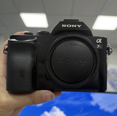 Câmera Digital SLR Sem Espelho Somente o Corpo Inglês para Sony A7R 36.4MP - Imagem 1 de 4