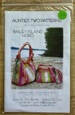 Bailey Island Hobo Purse Bag Pattern by Aunties Two - Image 1 of 3