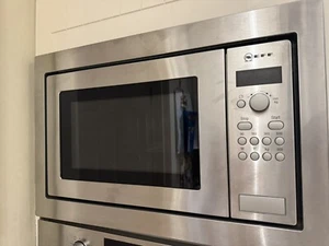 Microwave oven and grill Stainless steel H56G20N3GB Collect Ealing W5 - Picture 1 of 3