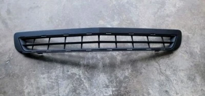 GM1036125PP nueva rejilla de parachoques para Chevrolet Camaro 10-13 centro delantero  Foto 1 de 3